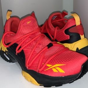 Reebok Trideca 200 Shoes Red / 8.2